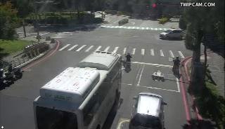 新竹科學園區 力行六路與園區二路-球機 距離1.7公里