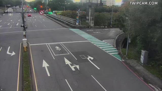 新竹科學園區 新安路交流道北匝-球機1 距離296公尺