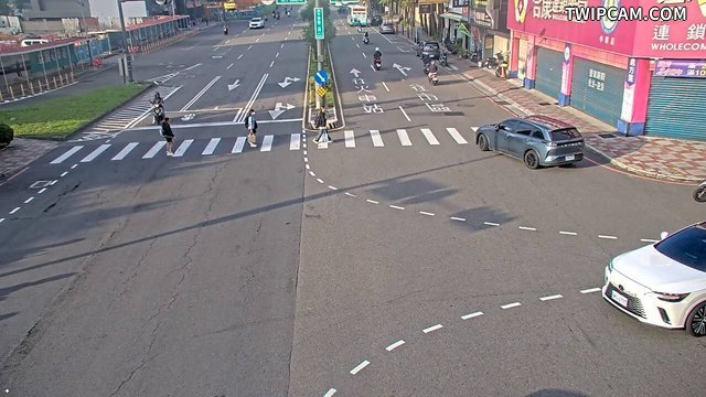 新竹市道路 中華路與民權路(往火車站) 距離815公尺