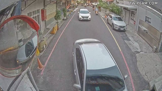 新竹市道路 光復路二段2巷&576巷洞內，涵洞西側 距離542公尺