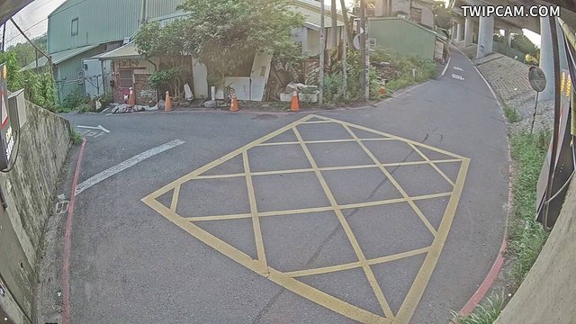新竹市道路 千甲路339巷涵洞，涵洞東側