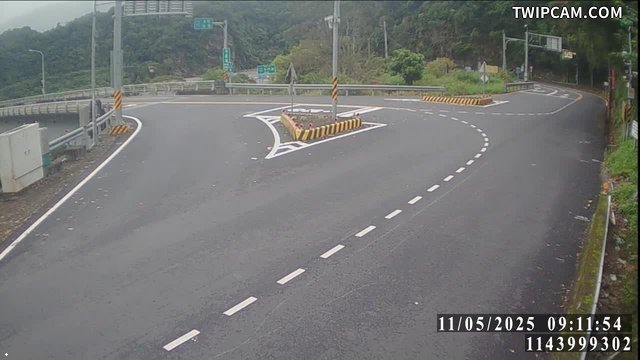 宜蘭縣道路 新牛鬥橋 大同鄉台七線、新牛鬥橋頭(5)-往英士方向全景 距離2.1公里