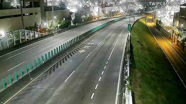 高雄市道路 中山四路、鎮海路 距離1.5公里