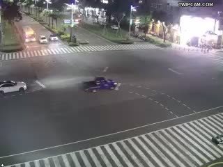 高雄市道路 民權二路、一心二路 距離1.4公里