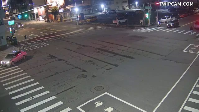 高雄市道路 海邊路、青年二路 距離890公尺