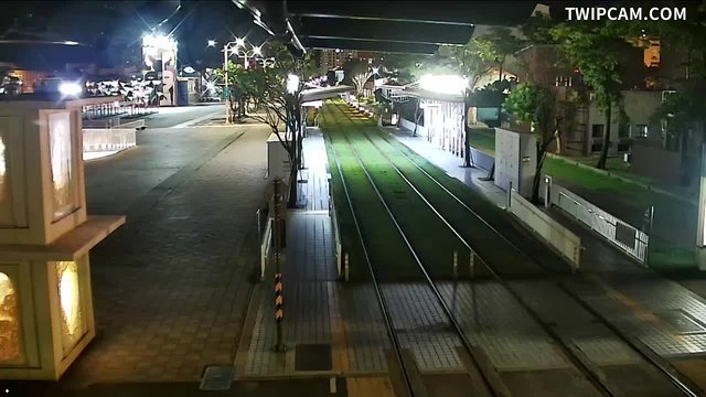 高雄市道路 大義街、大港橋 距離409公尺