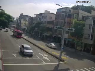 高雄市道路 新莊仔路、富民路 距離1.1公里