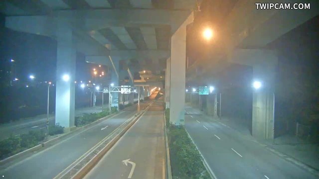 新北市道路 臨港大道 氣溫25.6℃