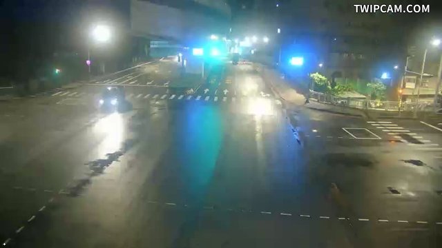 新北市道路 中和區景平路、環河東路口(秀朗橋門架上) 距離1.6公里