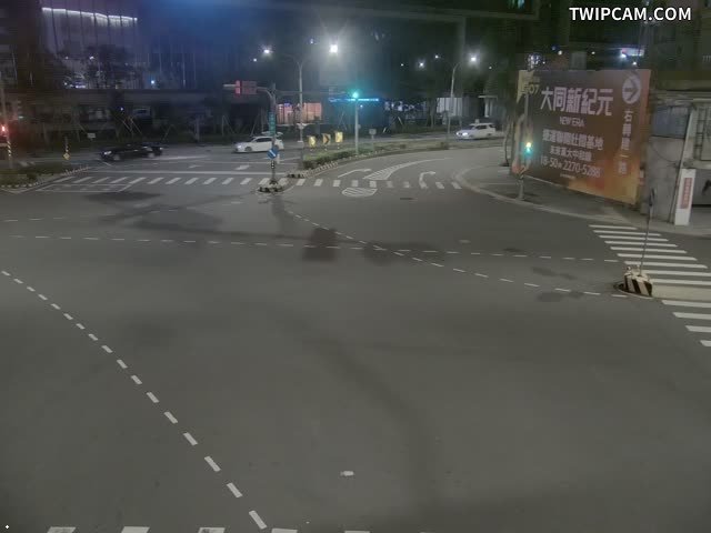 新北市道路 中和區中山路、建一路口(南側號誌桿上) 距離453公尺