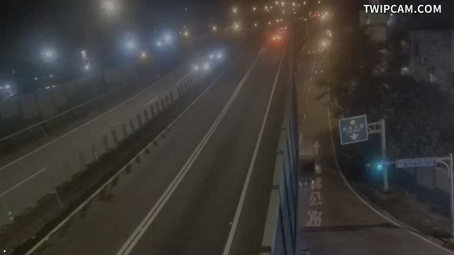 新北市道路 土城區台65高架上(中央路三段與大安路口上方)(西側路燈桿上) 距離854公尺