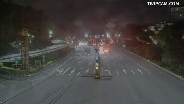新北市道路 淡水區民權路、自強路口 氣溫22℃