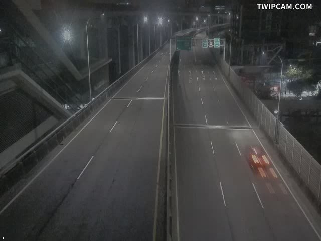 新北市道路 新莊區台1高架，中信街上方門架 距離1.3公里