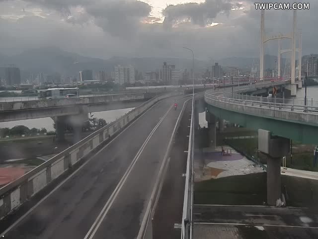 新北市道路 三重區重陽橋 距離1.4公里