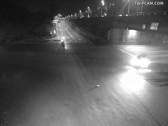 屏東縣道路 臺1線-縣189大溪路(高屏大橋-往高雄路燈桿) 距離3.7公里