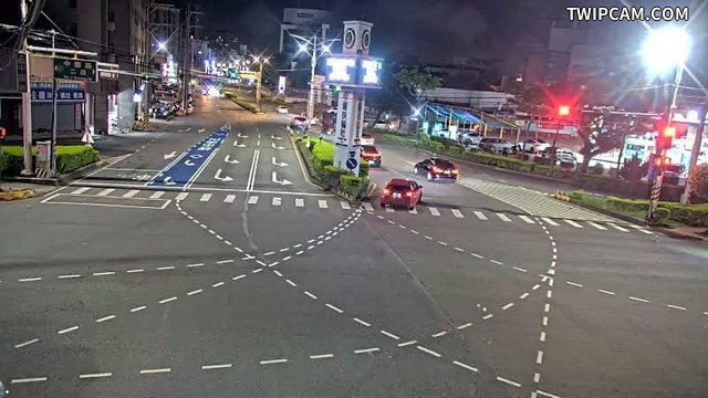 桃園市道路 (CCTV068)中壢區 中華路中園路口(YKK與家具行出入口間號誌桿) 氣溫28.8℃