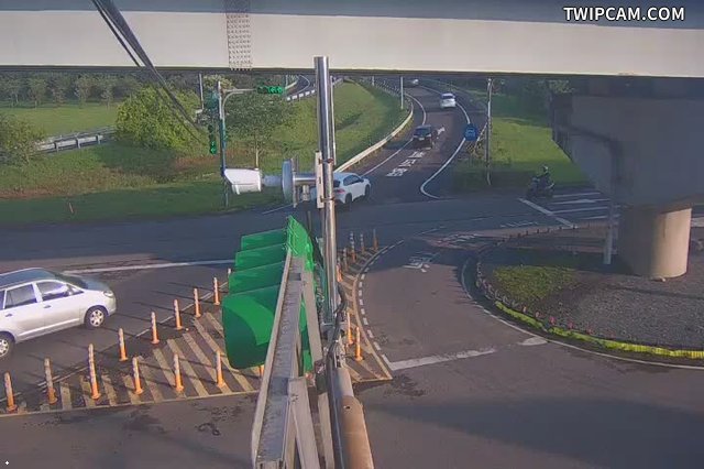 桃園市道路 福德一路國二往西匝道口(國二往西匝道號誌桿)