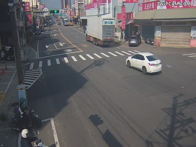 桃園市道路 (CCTV086)大溪區 員林路與仁和路口(仁和路方向號誌桿) 距離601公尺