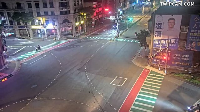 桃園市道路 大興西路三段與文中路旁路側(昇降桿)