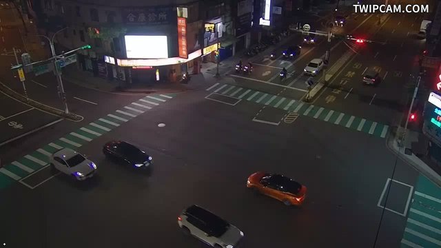 桃園市道路 中山路與國際路(18米桿)