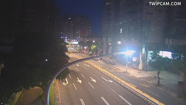 桃園市道路 (CCTV119)平鎮區 中豐路與環南路(10米桿) 距離1.1公里