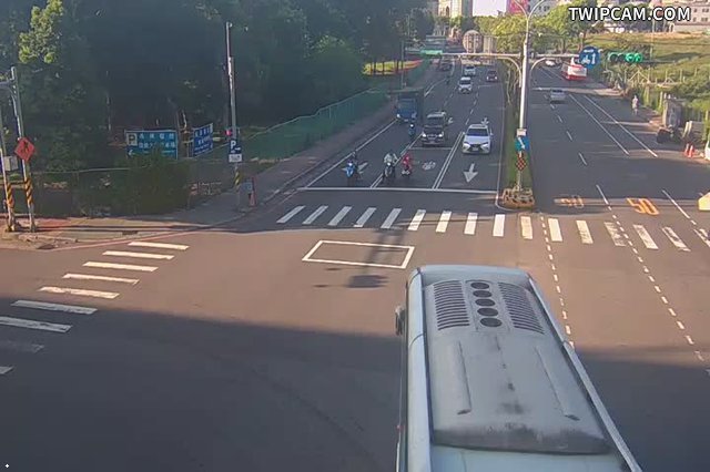桃園市道路 龜山一路文化二路口