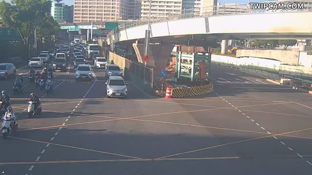 桃園市道路 龜山一路與文化一路(10米桿)