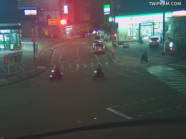 桃園市道路 (CCTV218)中壢區 領航南路二段與新生路三段路口 氣溫28.3℃