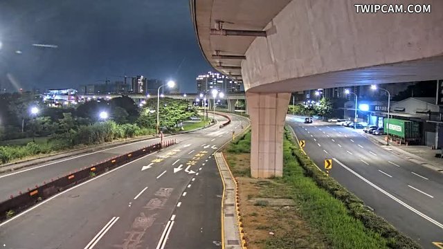 桃園市道路 (CCTV281)中壢區 中豐北路一段-興南路往南 氣溫28.3℃
