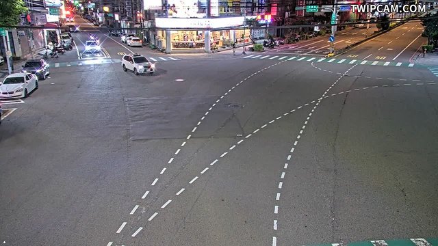 桃園市道路 (CCTV324)中壢區 環中東路與榮民路、強國路 氣溫28.8℃