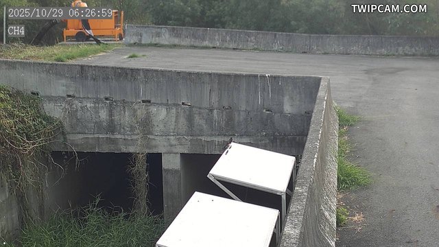 台南市道路 水利局 新吉滯洪池4號(經發局) 距離95公尺