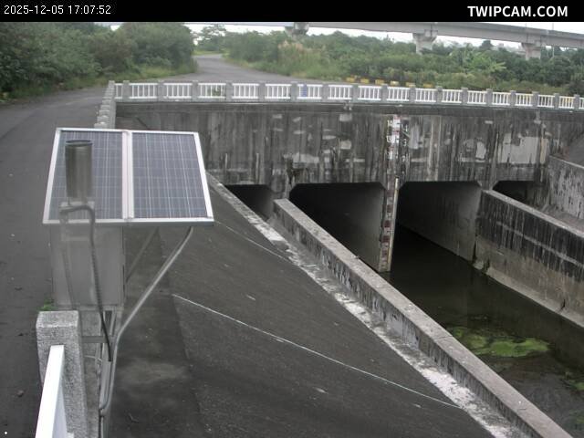 台南市道路 水利局 港尾溝溪分洪匯流口 氣溫24℃