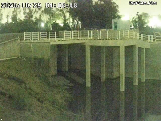 台南市道路 水利局 櫻花社區滯洪池 距離1.2公里