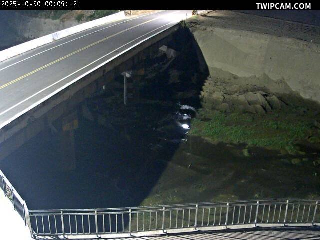 台南市道路 水利局 官田路閘 距離2.6公里