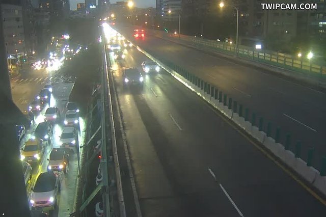 台北市道路 014-建國快信義 距離838公尺