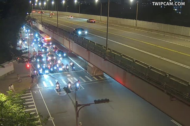 台北市道路 026-基隆快辛亥 距離1.1公里