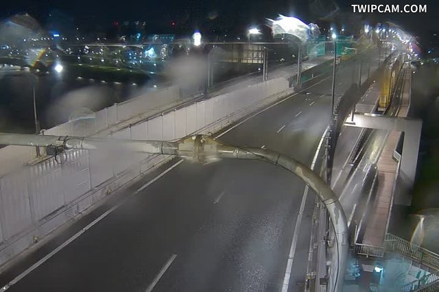 台北市道路 037-市民快麥帥一橋 距離390公尺