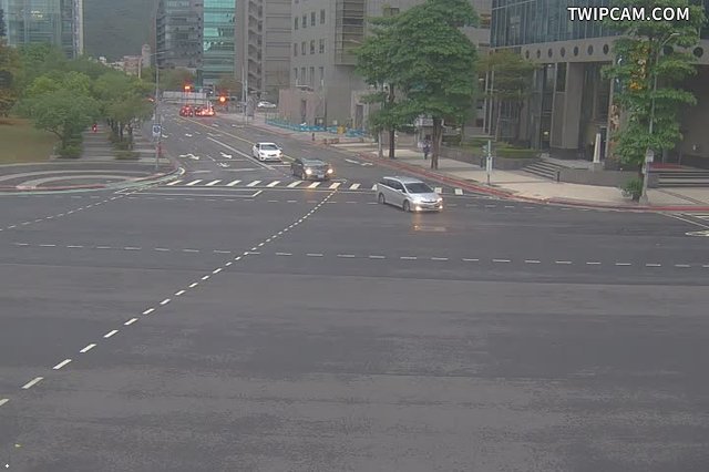 台北市道路 111-堤頂基湖(東南角) 距離485公尺