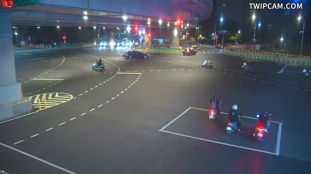 台北市道路 172-基隆羅斯(東南角) 距離935公尺