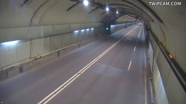 台北市道路 201-自強隧道往故宮入口0K+16M 距離777公尺