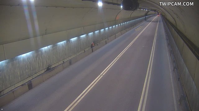 台北市道路 202-自強隧道往故宮入口0K+240M 距離411公尺