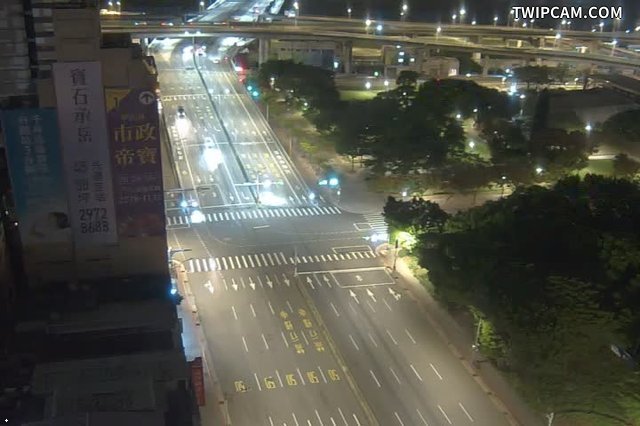 台北市道路 303-中華路1段2號西北角（國稅局1號） 距離723公尺