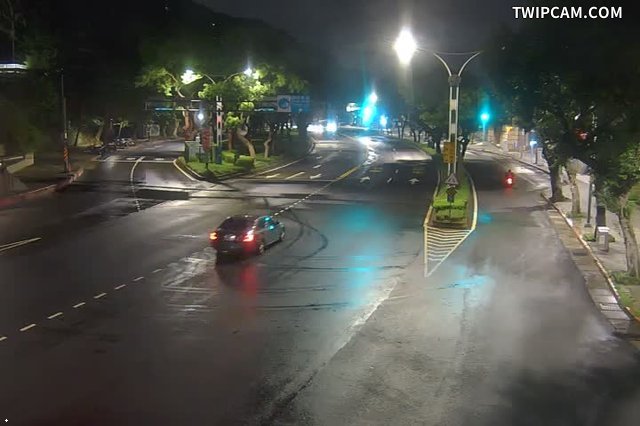 台北市道路 326-中山北路5段與文林路口 距離945公尺