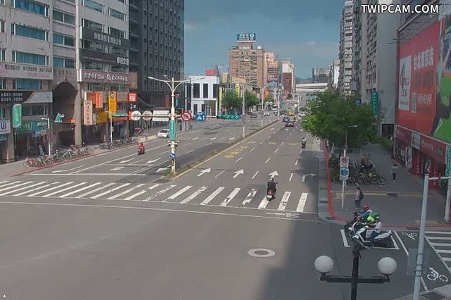 台北市道路 349-南京東-三民路口