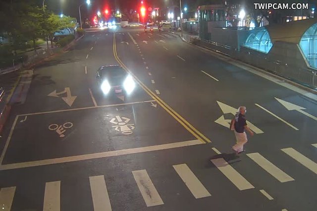 台北市道路 406-石牌路-立農街2段