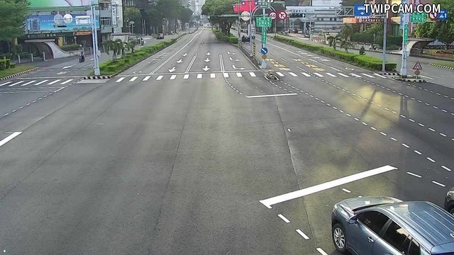 台中市道路 [03018]臺灣大道/忠明路(右側車流往台中車站),Taiwan Blvd/Zhongming Rd (Right side Traffic flow to Taichung Interchange) 距離899公尺