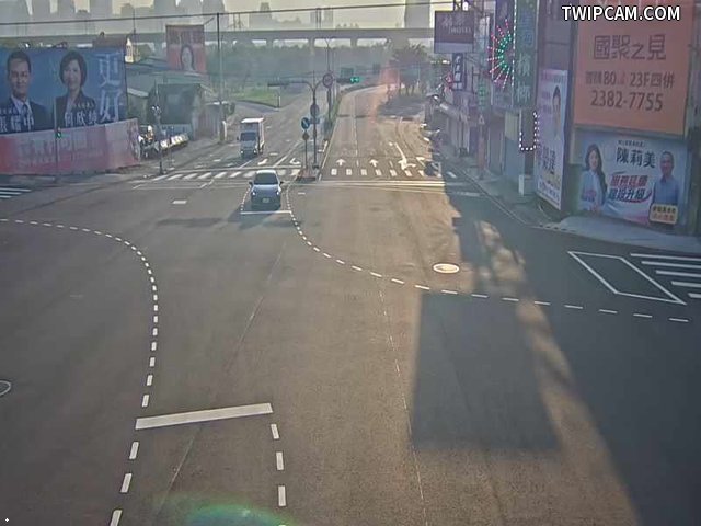台中市道路 [08140]五權西路/忠勇路(右側車流往南屯交流道),Wuquan W. Rd/Zhongyong Rd (Right side Traffic flow to Nantun Interchange) 距離364公尺
