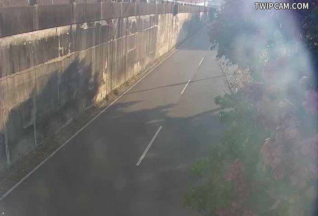 台中市道路 [07071]環中路/中央公園北側停車場(車流往中清路)Huanzhong Rd/Central Park North Parking Lot.(Traffic flow to Zhongqing Rd) 距離651公尺