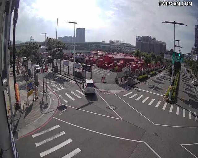 台中市道路 [06041]敦富路/敦富二街(右側車流往松竹路),Dunfu Rd / Dunfu Second Street (Right side Traffic flow to Songzhu Rd) 距離1.6公里