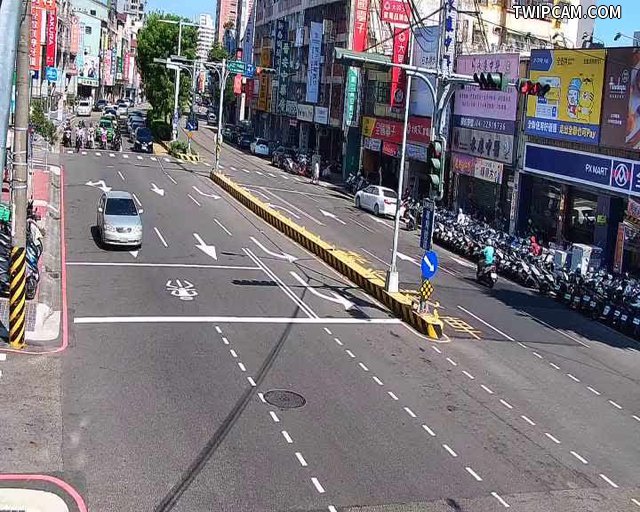 台中市道路 [06161]中清路/雷中街 (右側車流往大雅交流道)Zhongqing Rd /Leizhong St (Right side Traffic flow to Daya Interchange) 距離1.9公里